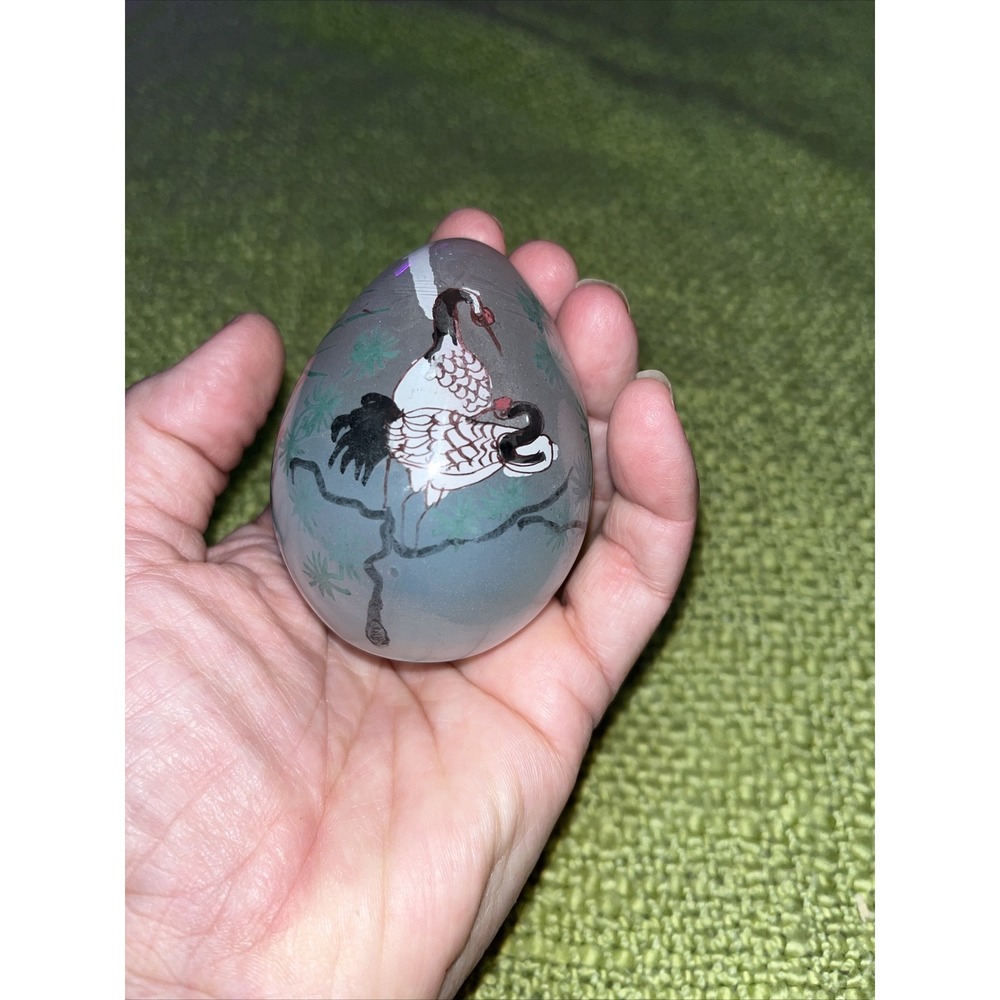 Vintage reverse hand painted glass egg collectible ,‎ Chinese art drawing ,
